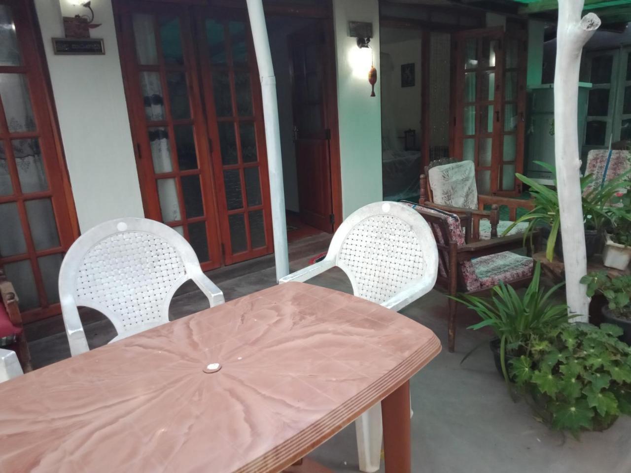 Damsen Homestay Ела Екстериор снимка